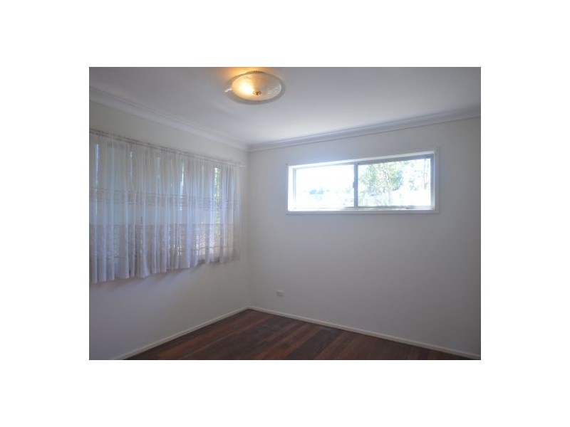 5 Jilloong Street, Mansfield QLD 4122