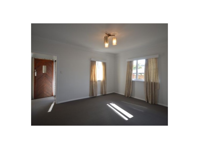 88 Galsworthy Street, Holland Park West QLD 4121