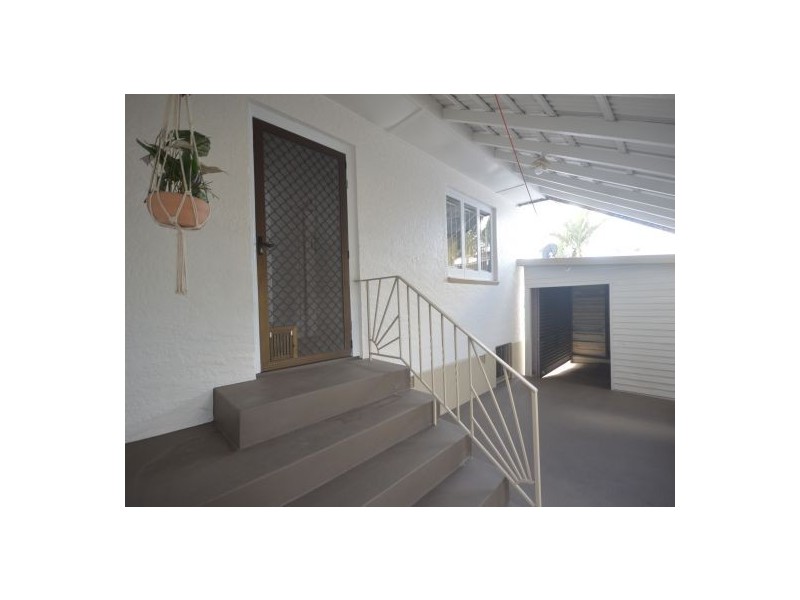 88 Galsworthy Street, Holland Park West QLD 4121