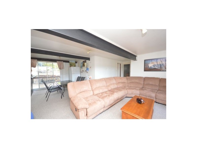 5 Vienna Place, Wishart QLD 4122