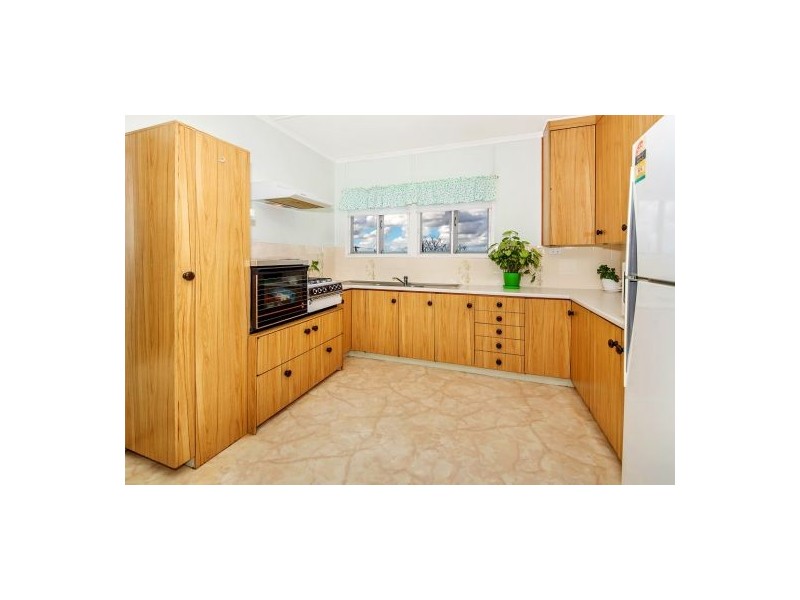 38 Somerfield St, Upper Mount Gravatt QLD 4122