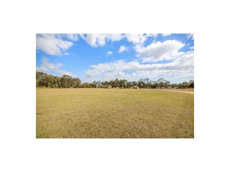 142 Sherbrooke Road, Willawong QLD 4110