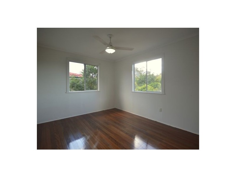 36 Tunney Street, Wishart QLD 4122