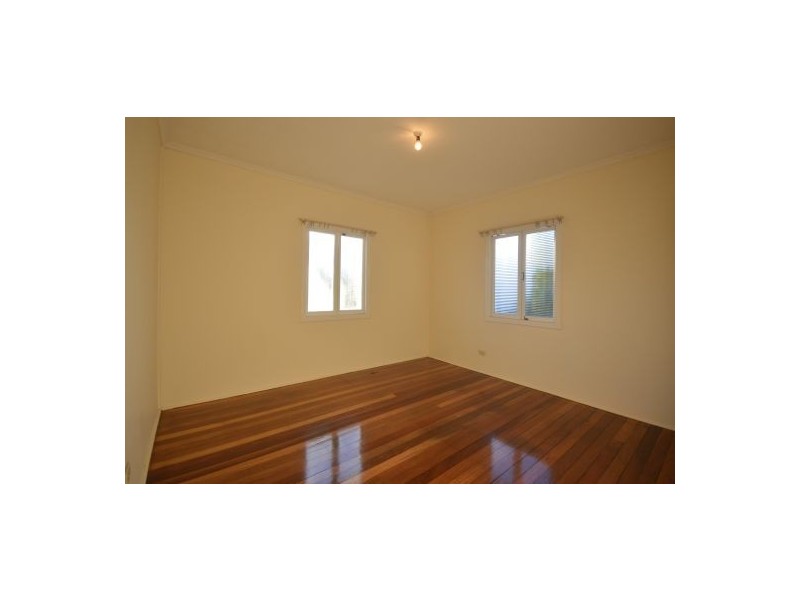 120 Dawson Road, Upper Mount Gravatt QLD 4122