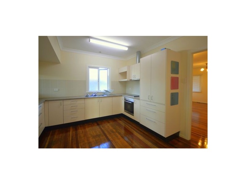 120 Dawson Road, Upper Mount Gravatt QLD 4122