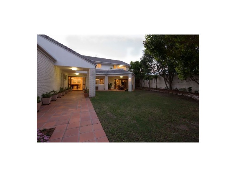 8 Drysdale Cl, Mackenzie QLD 4156
