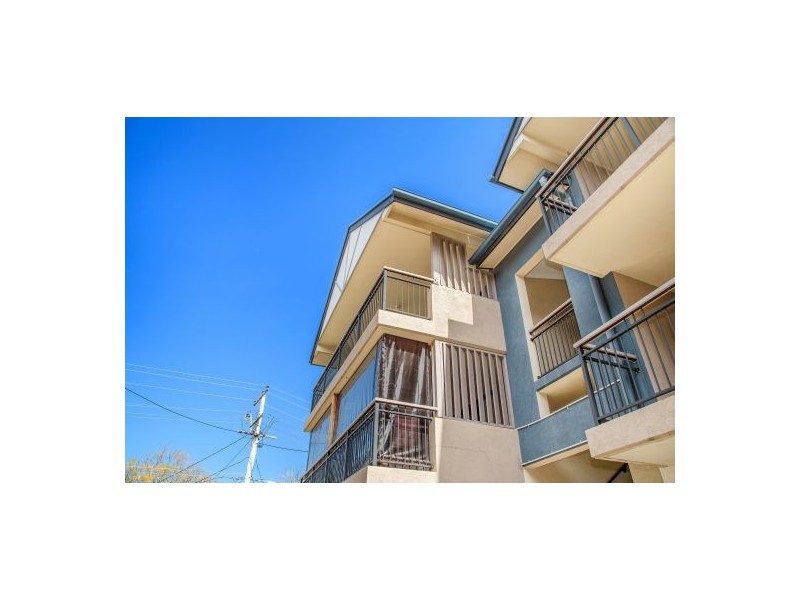 4/338 Cornwall Street, Greenslopes QLD 4120