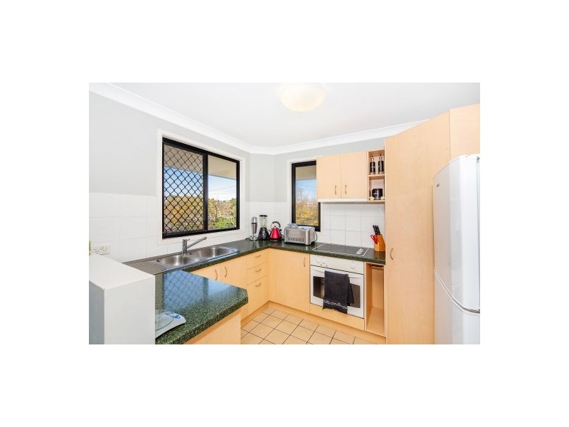4/338 Cornwall Street, Greenslopes QLD 4120
