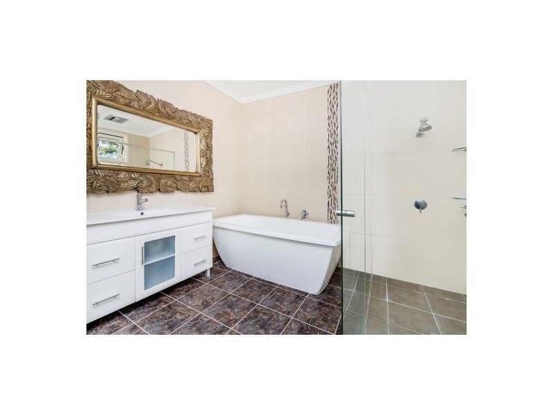 59 Clausen Street, Mount Gravatt East QLD 4122