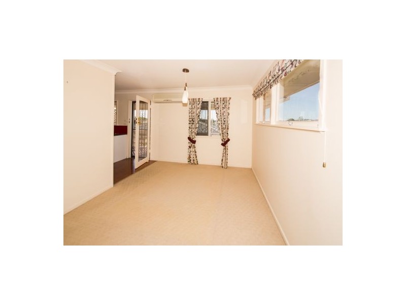 33 Lorinya Street, Mansfield QLD 4122