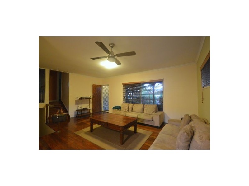 19 Condong Street, Mansfield QLD 4122