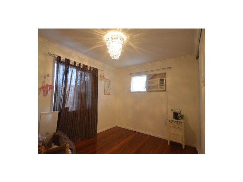 19 Condong Street, Mansfield QLD 4122