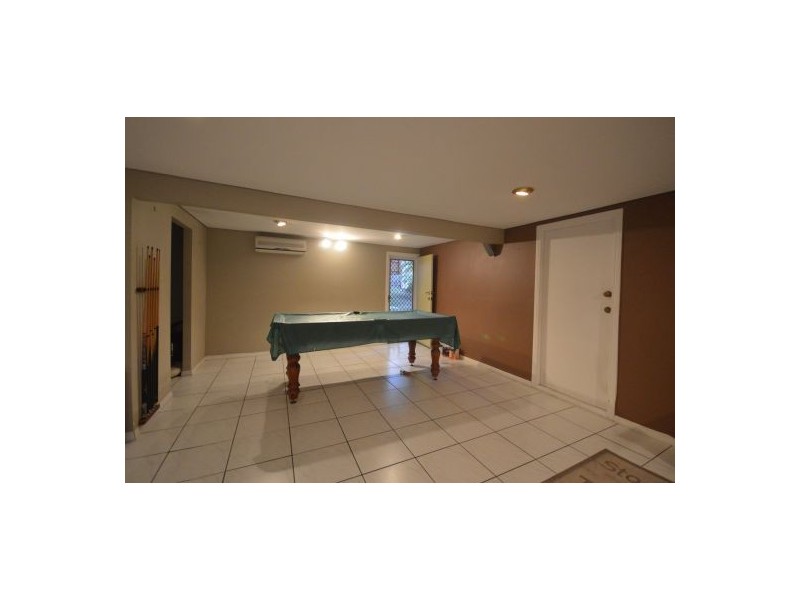 19 Condong Street, Mansfield QLD 4122