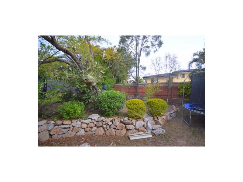 19 Condong Street, Mansfield QLD 4122