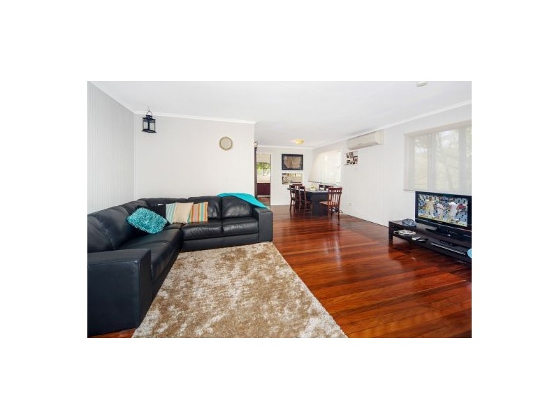 14 Enfield Street, Mount Gravatt East QLD 4122