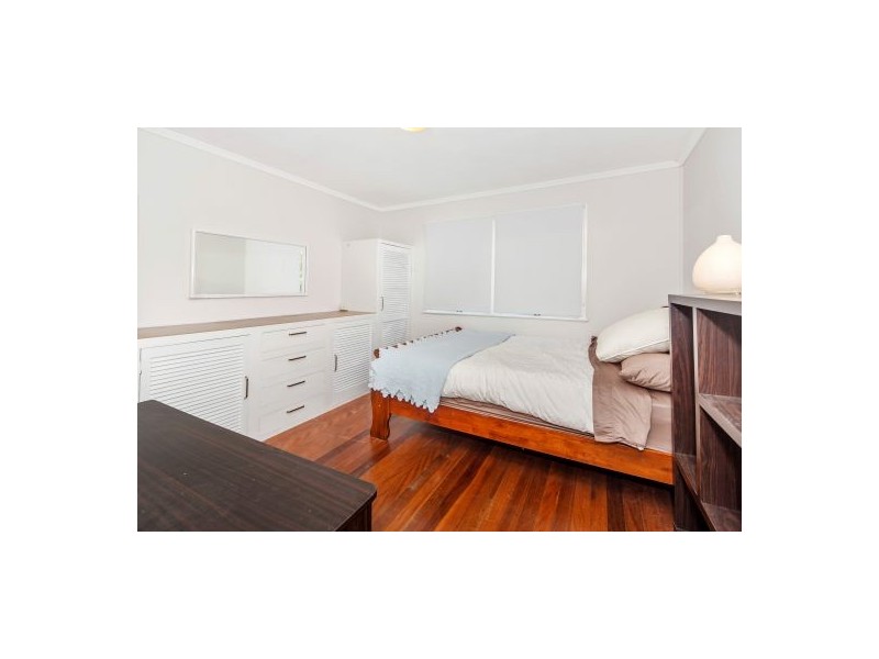 14 Enfield Street, Mount Gravatt East QLD 4122