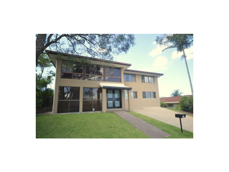 6 Pavuvu Street, Mansfield QLD 4122