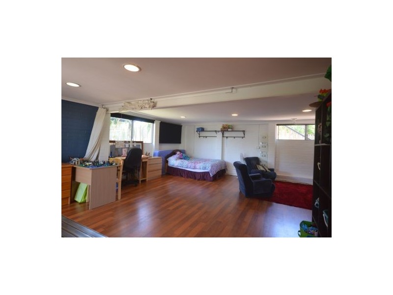 87 Garie Street, Wishart QLD 4122