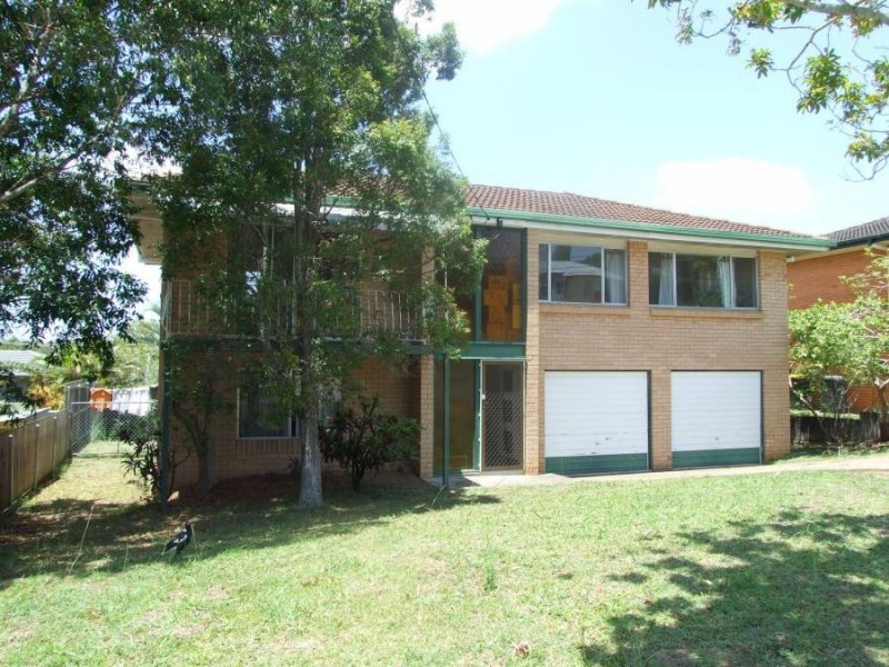 18 Chiniala Street, Mansfield QLD 4122