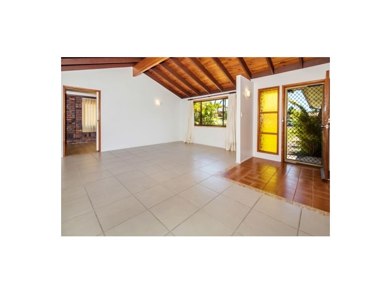 75 Greenwood Street, Wishart QLD 4122