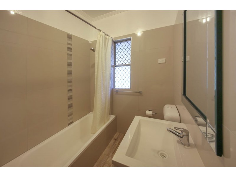 51 Mapleton Street, Mount Gravatt East QLD 4122