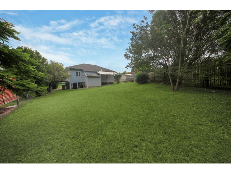 51 Mapleton Street, Mount Gravatt East QLD 4122