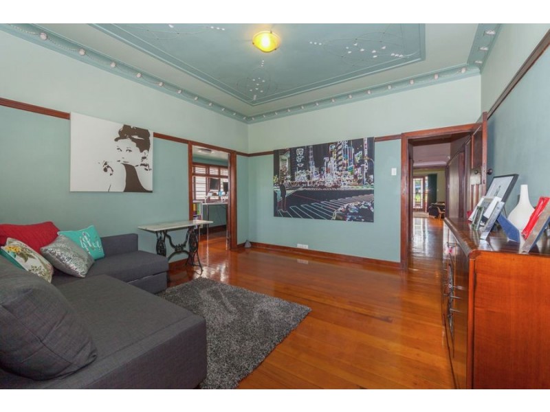 50 Amelia Street, Coorparoo QLD 4151