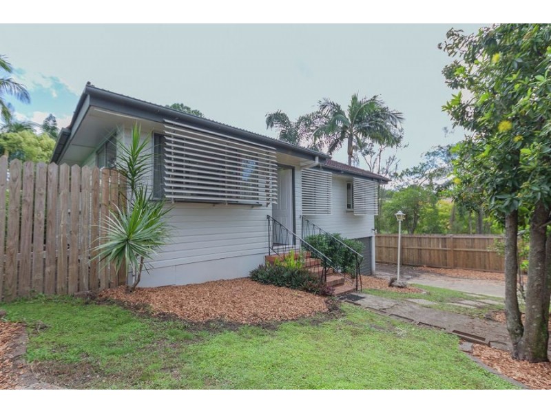 9 Newnham Road, Mount Gravatt East QLD 4122