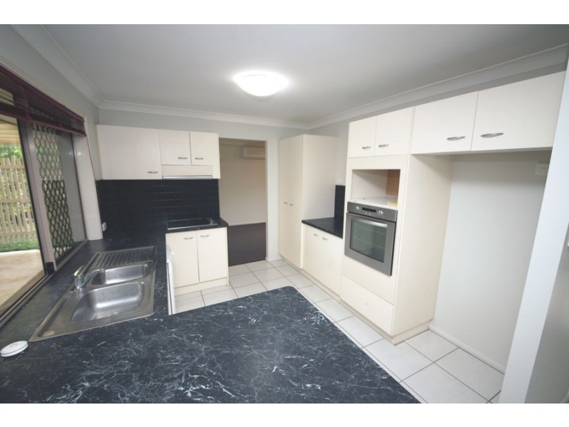 22 Vanderbilt Street, Eight Mile Plains QLD 4113