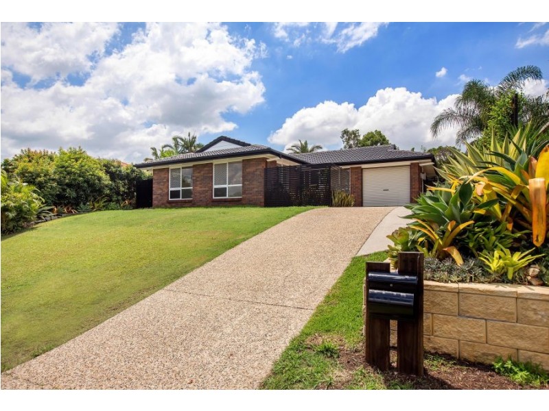 11 Pindari Crescent, Wishart QLD 4122