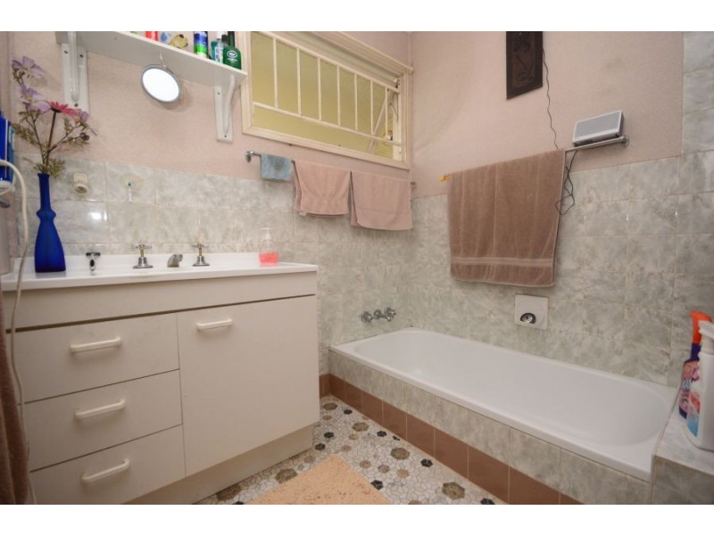 178 Newnham Road, Mount Gravatt East QLD 4122