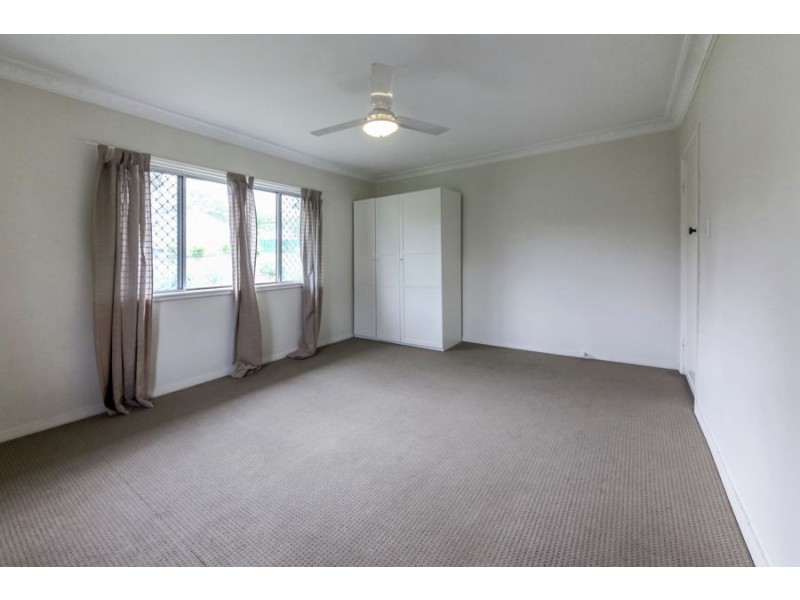 49 Canterbury Street, Mount Gravatt East QLD 4122