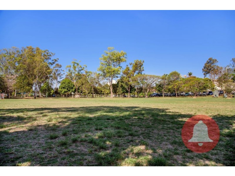 3/124 Sir Fred Schonell Drive, St Lucia QLD 4067