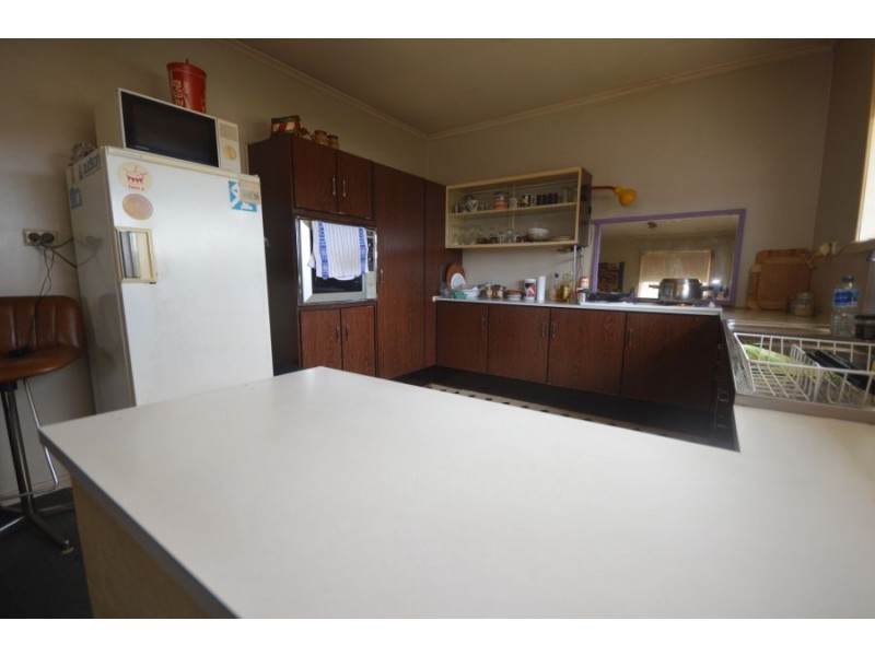 644 Mt. Gravatt-Capalaba Road, Wishart QLD 4122