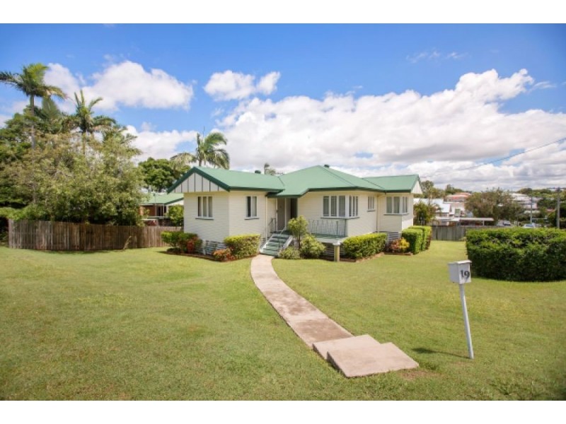 19 Brockhouse Street, Upper Mount Gravatt QLD 4122