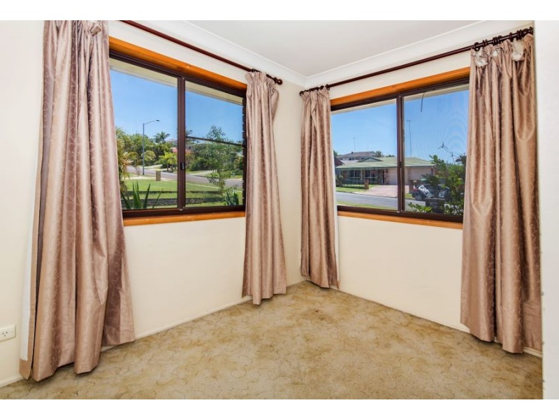 75 Greenwood Street, Wishart QLD 4122