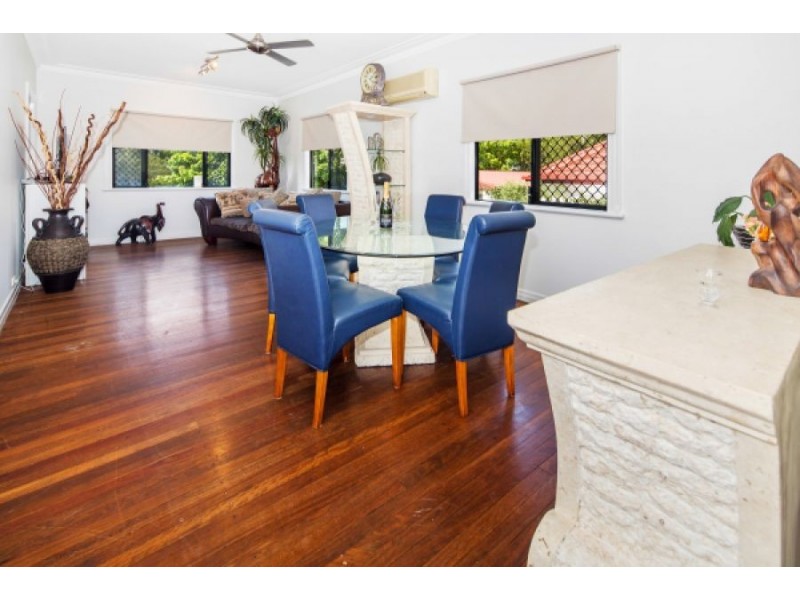 57 Broadwater Road, Mount Gravatt East QLD 4122