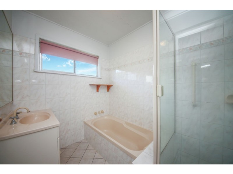 315 Mount Gravatt Capalaba Road, Wishart QLD 4122