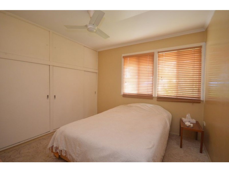 42 Colwyn Street, Wishart QLD 4122