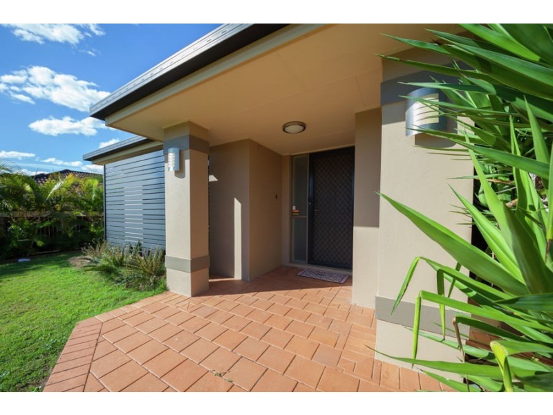 28 Aspen Street, Carindale QLD 4152