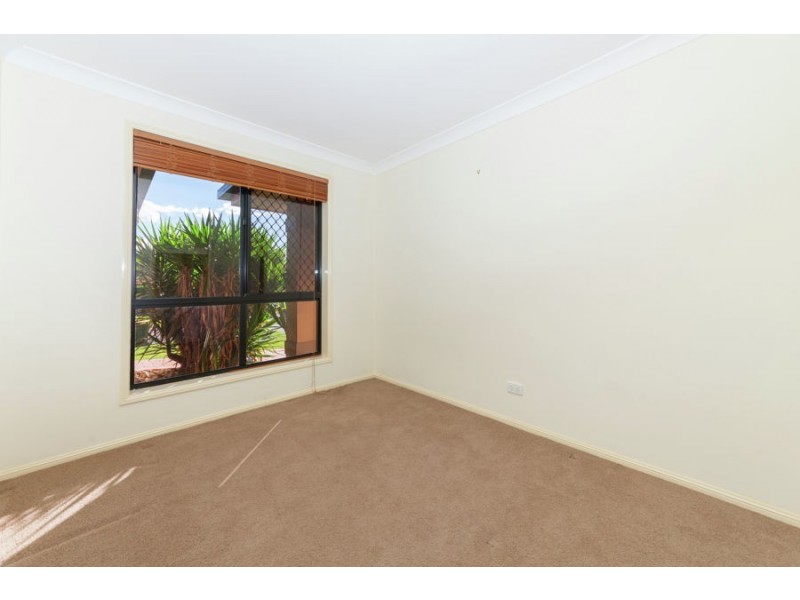 28 Aspen Street, Carindale QLD 4152