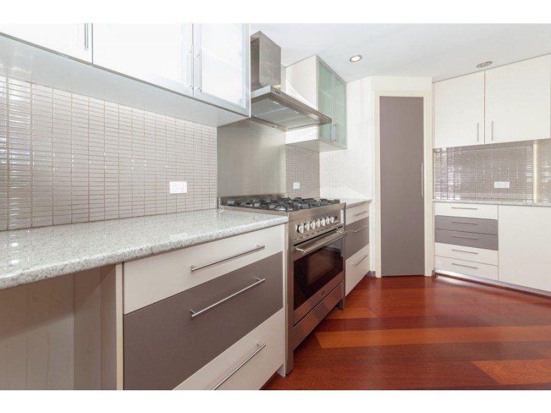 28 Aspen Street, Carindale QLD 4152