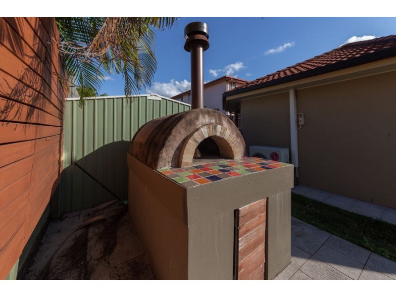 28 Aspen Street, Carindale QLD 4152