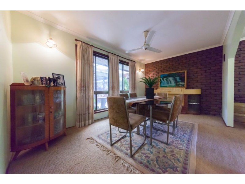 4 Wendy Place, Wishart QLD 4122