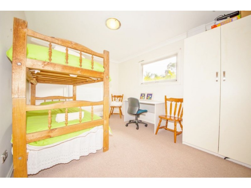 2 Arura Street, Mansfield QLD 4122