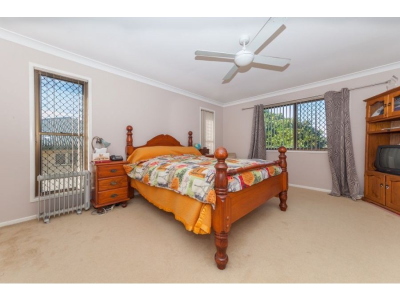 92 Ham Road, Mansfield QLD 4122