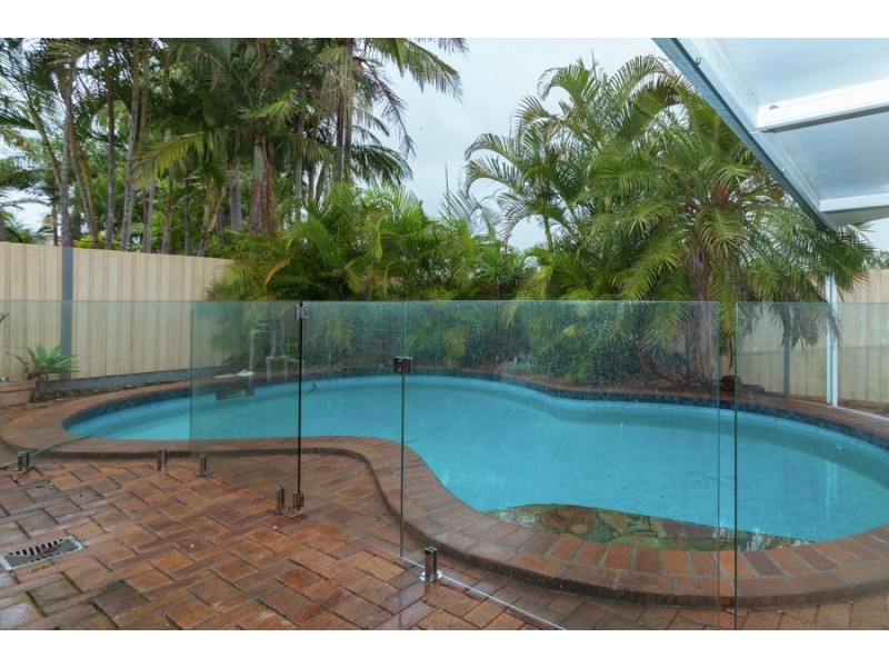 12 Sieben Street, Wishart QLD 4122