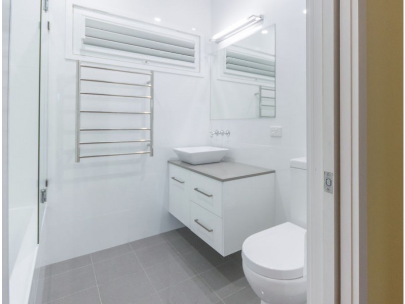 6 Valmar Street, Upper Mount Gravatt QLD 4122