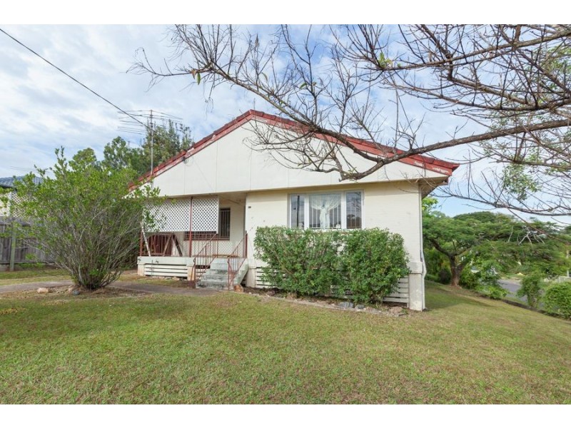 20 Arura Street, Mansfield QLD 4122