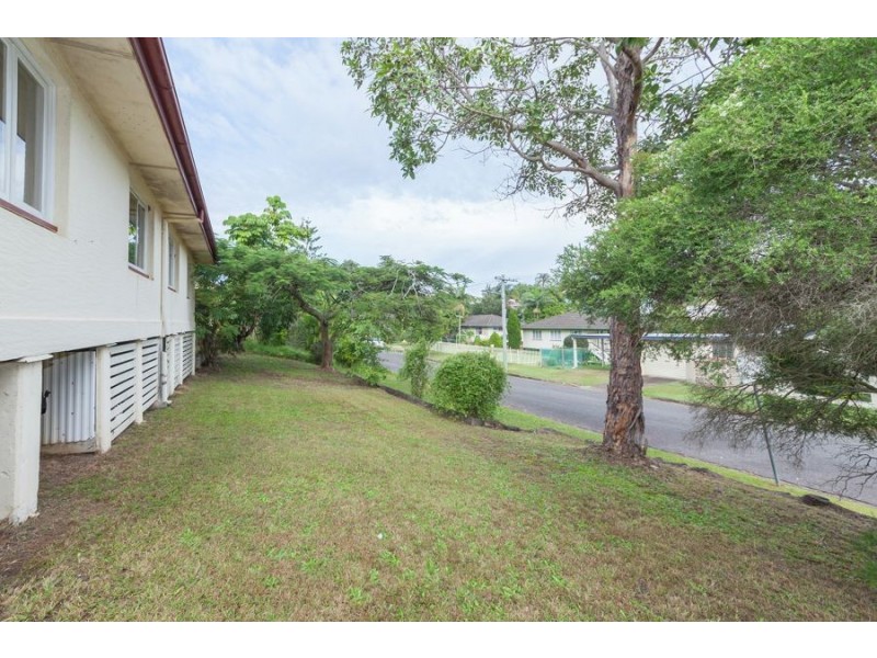 20 Arura Street, Mansfield QLD 4122